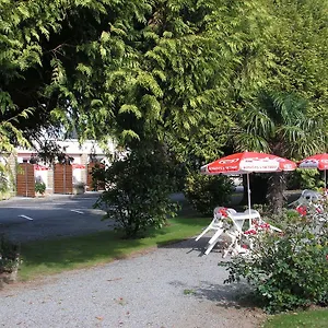 ** Hotel Logis Du Bon Cidre France